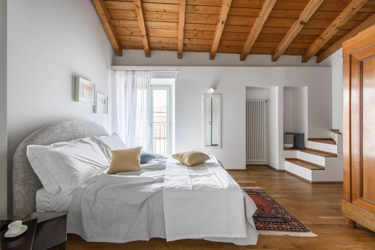 A Casa Nuccia Mansarda By Holiday Solutions Como Buitenkant foto