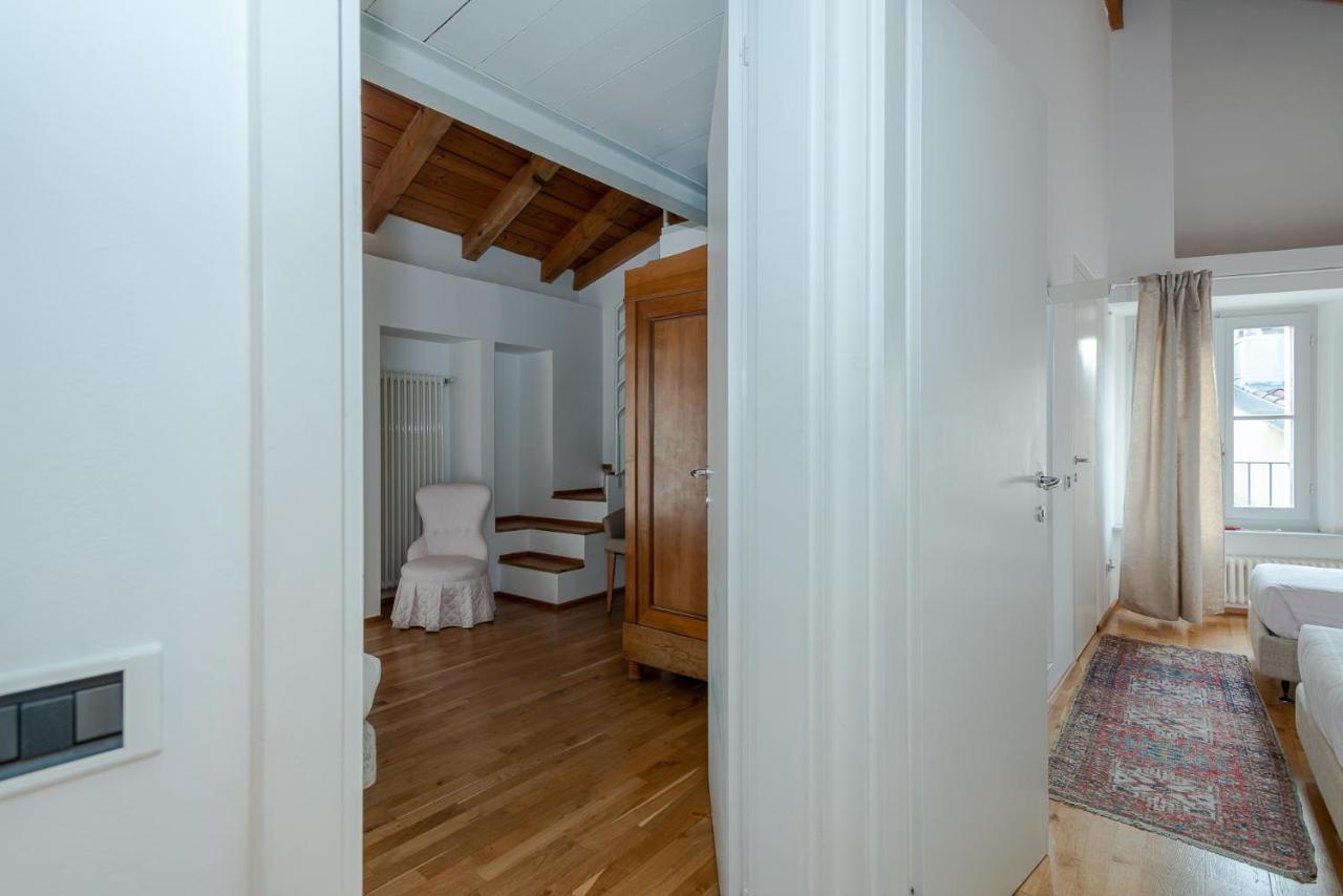 A Casa Nuccia Mansarda By Holiday Solutions Como Buitenkant foto