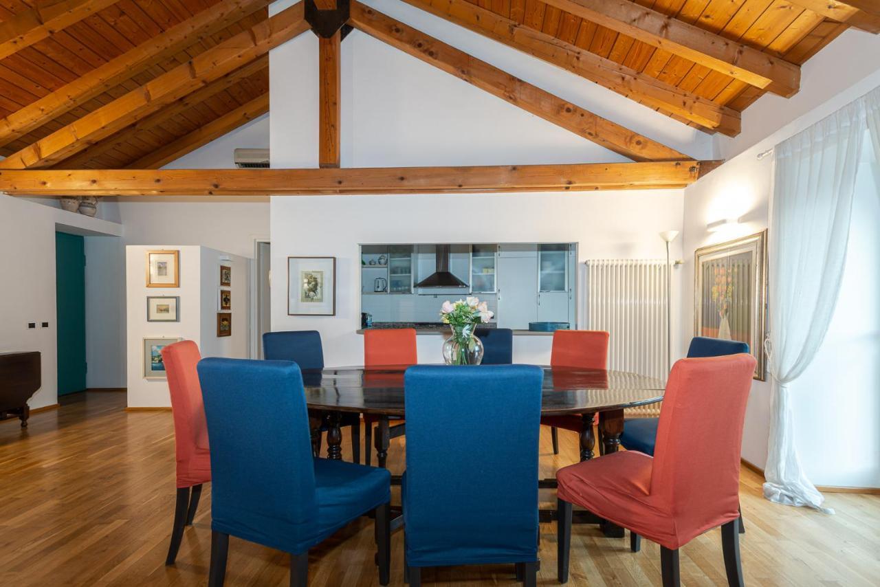 A Casa Nuccia Mansarda By Holiday Solutions Como Buitenkant foto